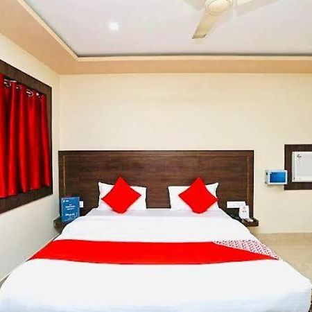 Hotel Sea Queen Puri Luaran gambar