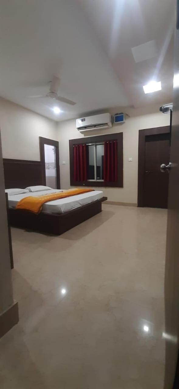 Hotel Sea Queen Puri Luaran gambar